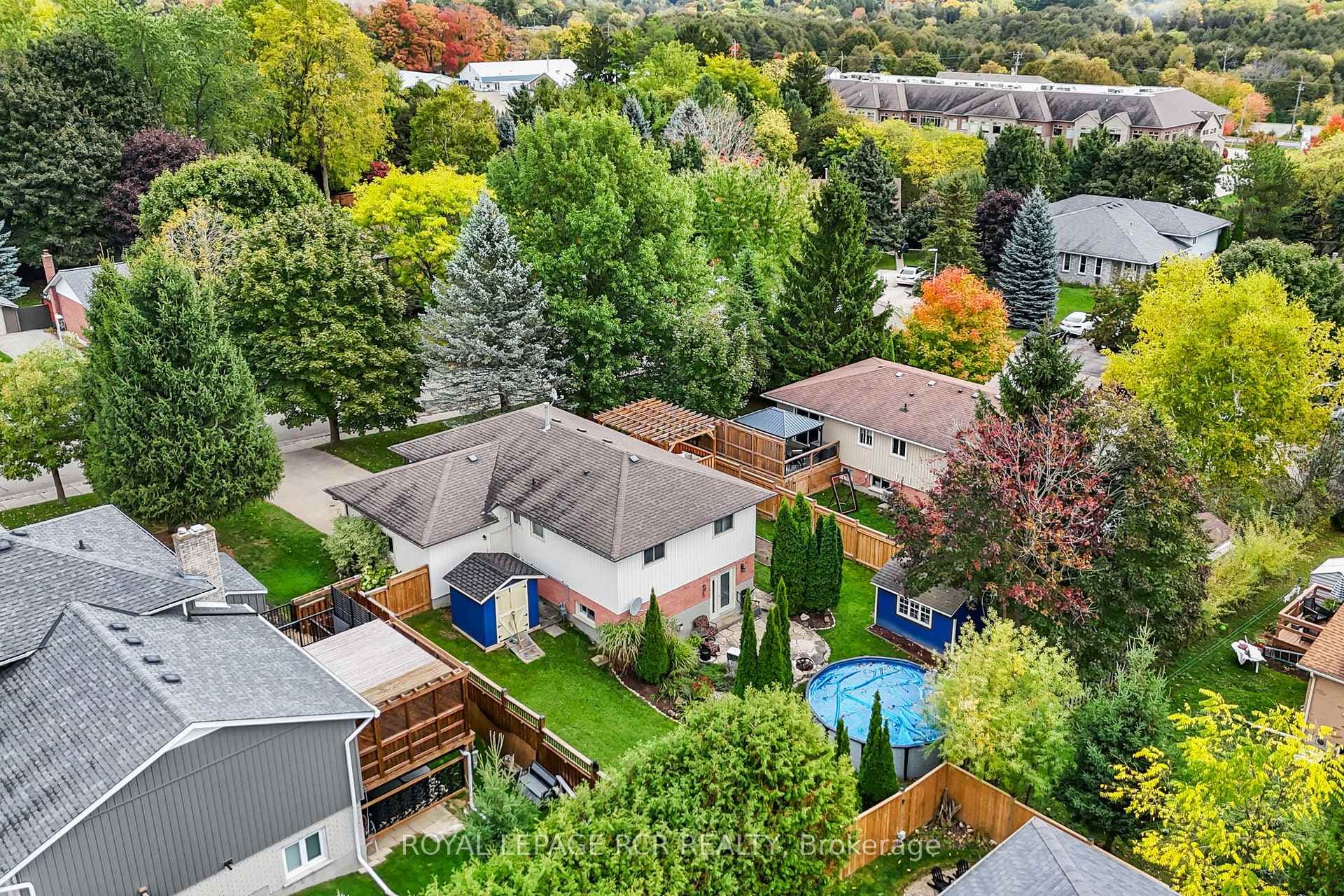 56 Wilson Crescent photo 38