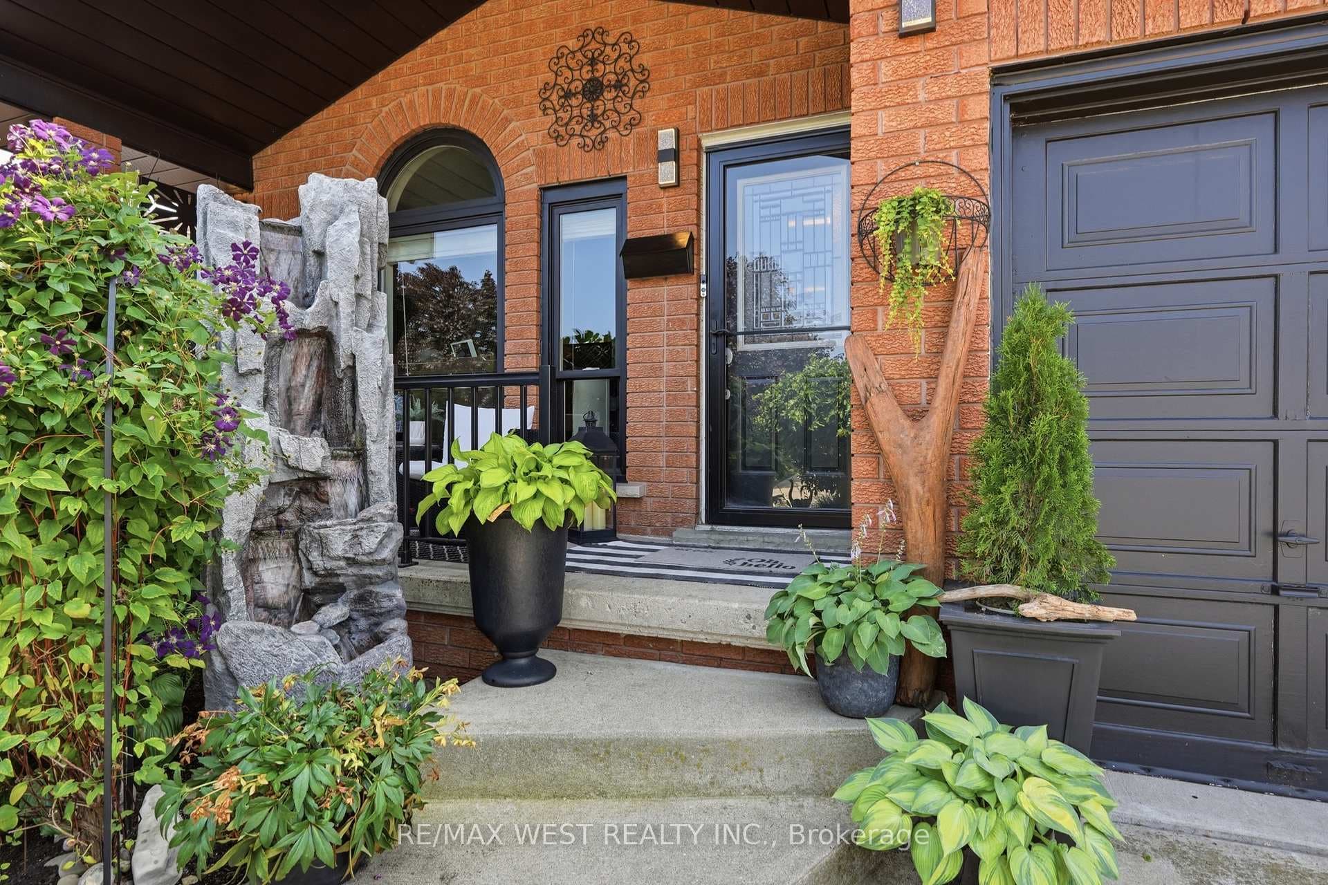 515 Berkindale Drive photo 4