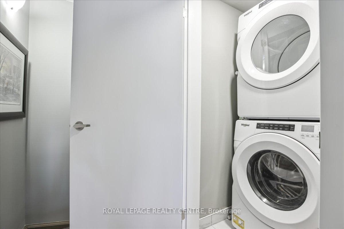 3473 Widdicombe Way Unit 20 photo 23