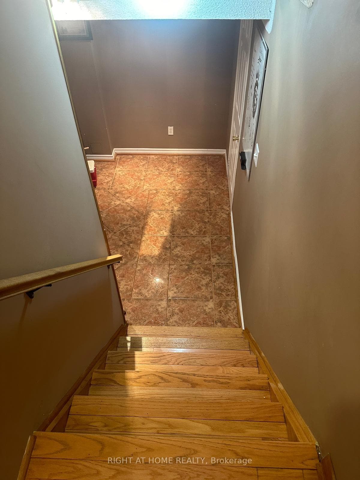 165 fieldstone Drive Unit 3 photo 26