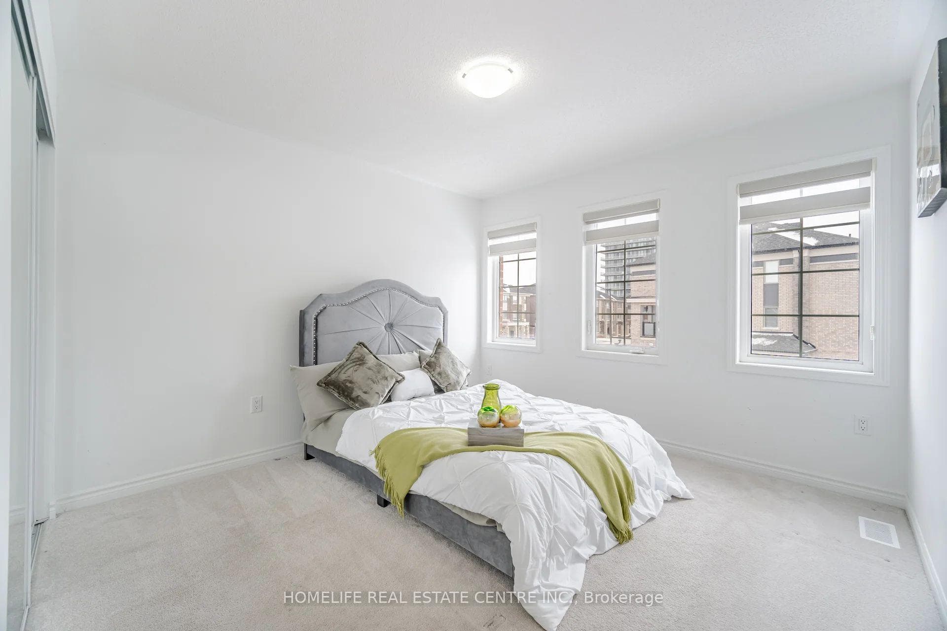 4 Keppel Circle photo 25