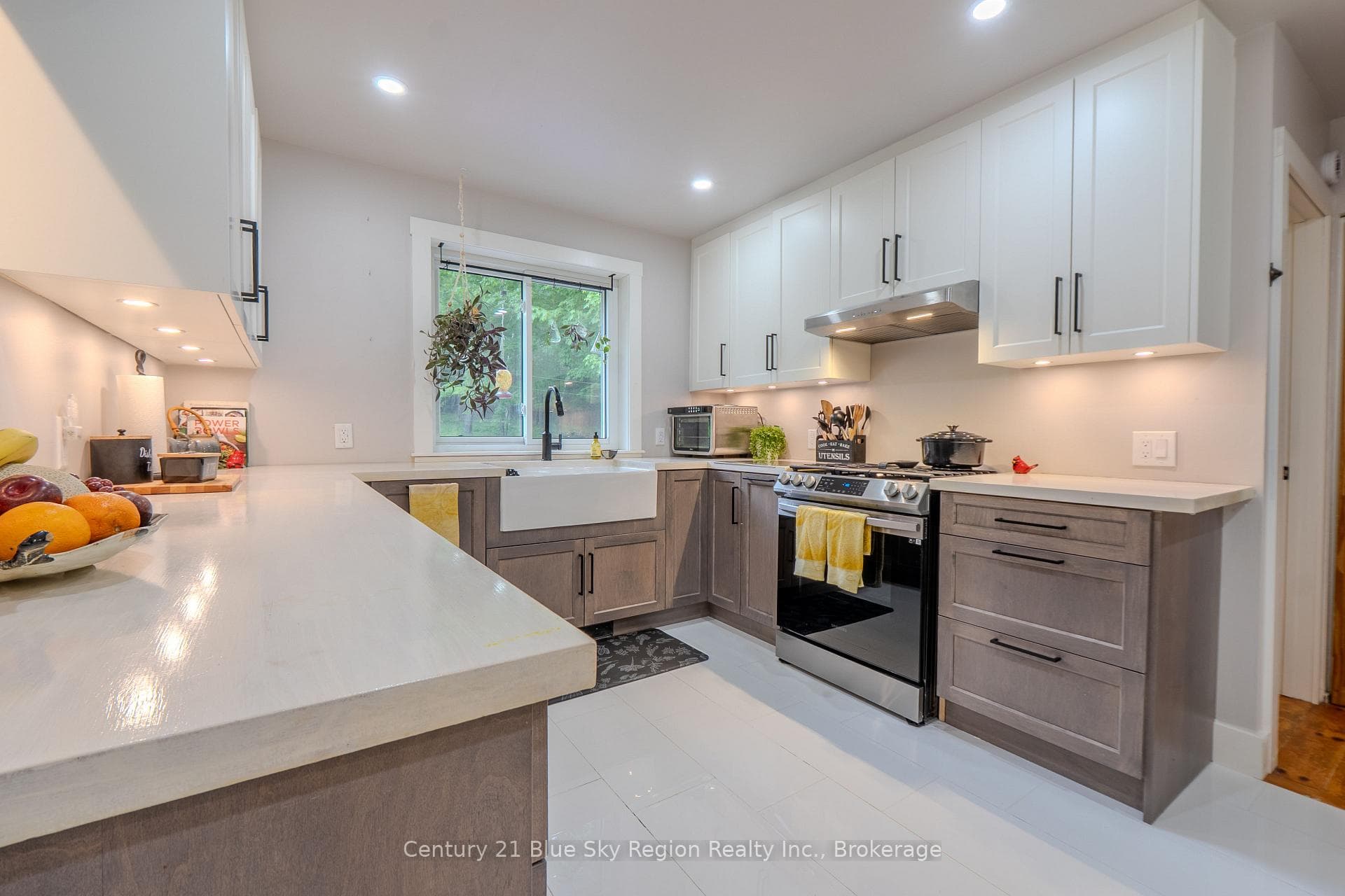 349 Guillemette Road photo 15