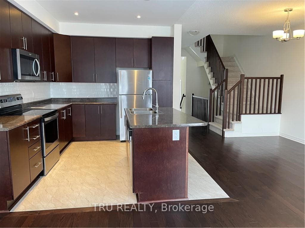 150 OVERBERG Way photo 12