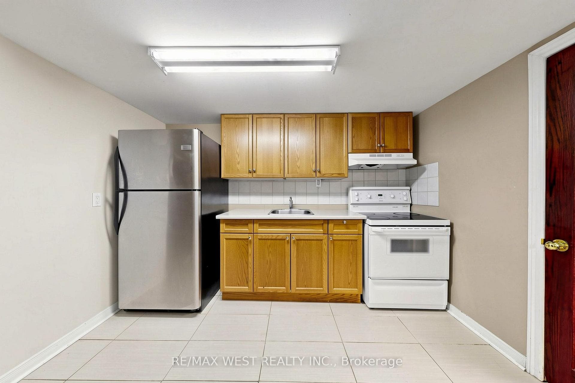32 Allonsius Drive photo 31