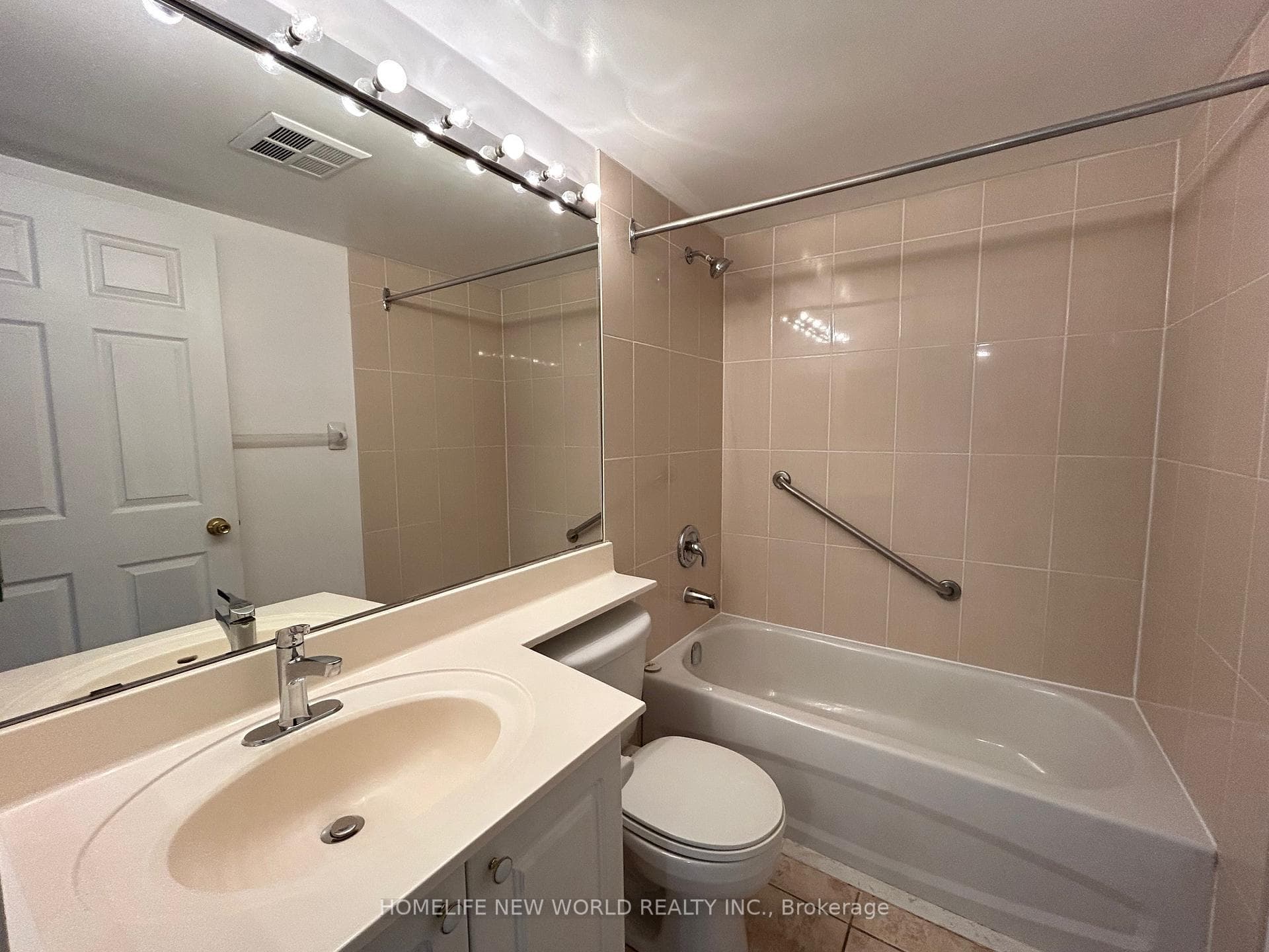 8 Hillcrest Avenue Unit 2705 photo 16