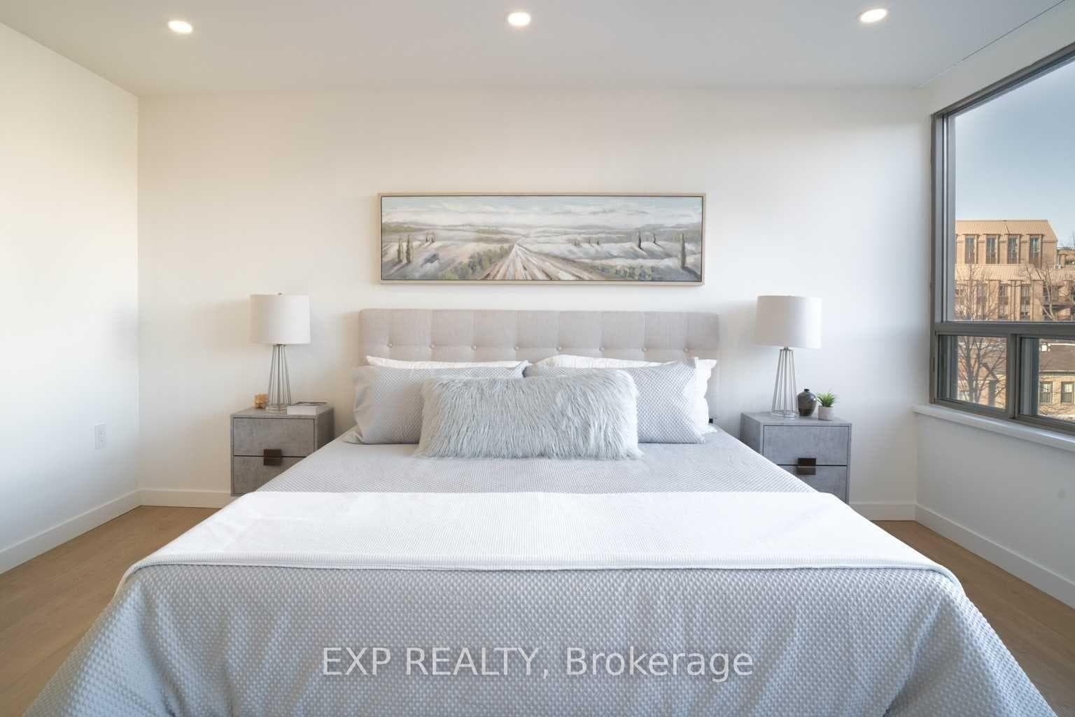 18 Lower Village Gate Unit 608 photo 32
