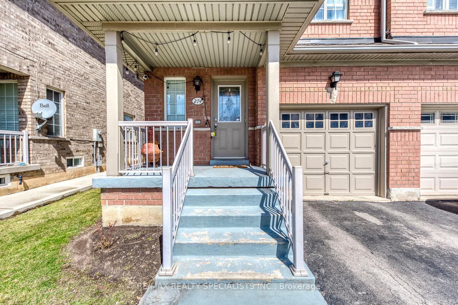 274 Fitzgerald Crescent photo 3