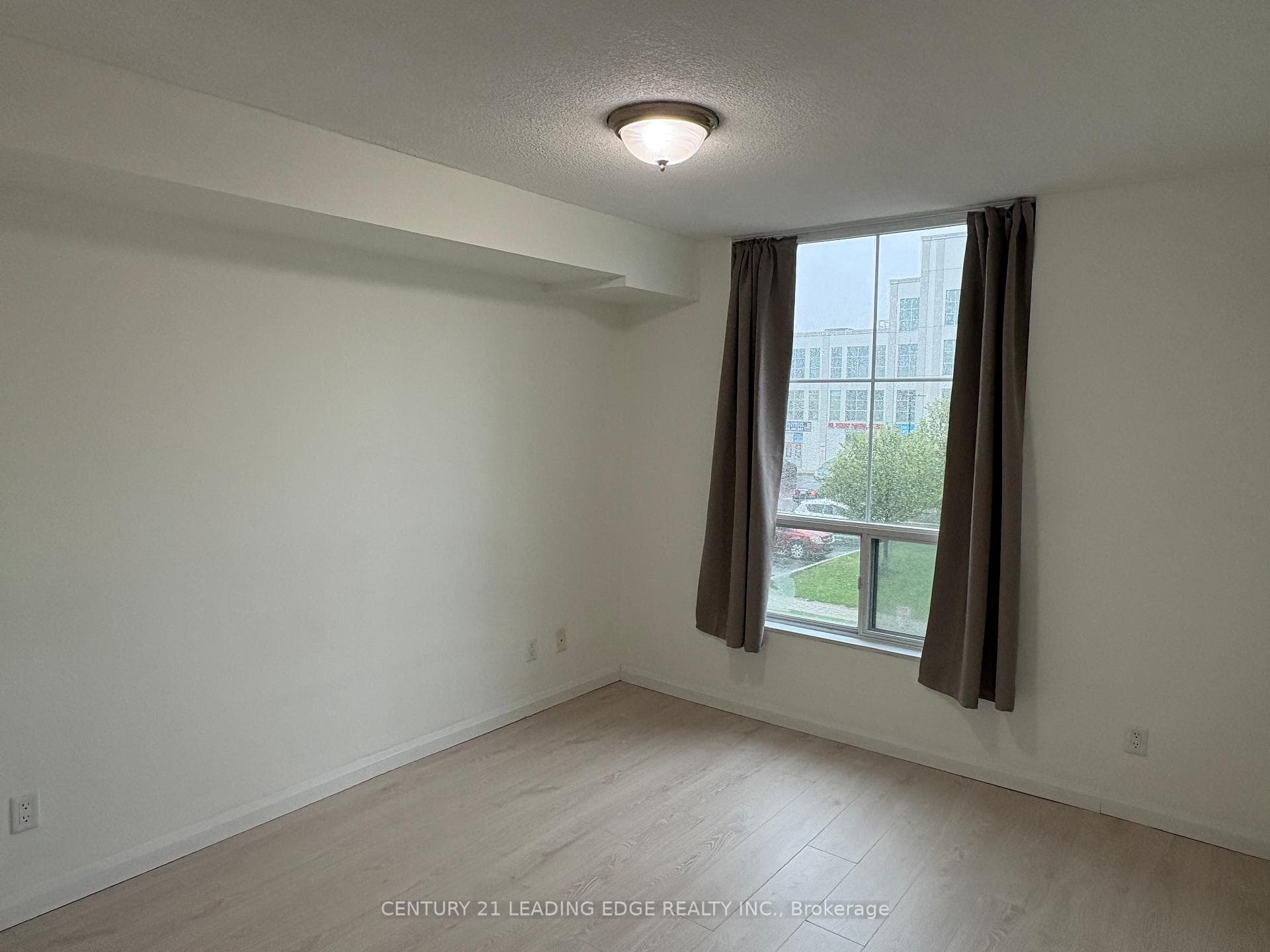 8 Rosebank Drive Unit 2G photo 10