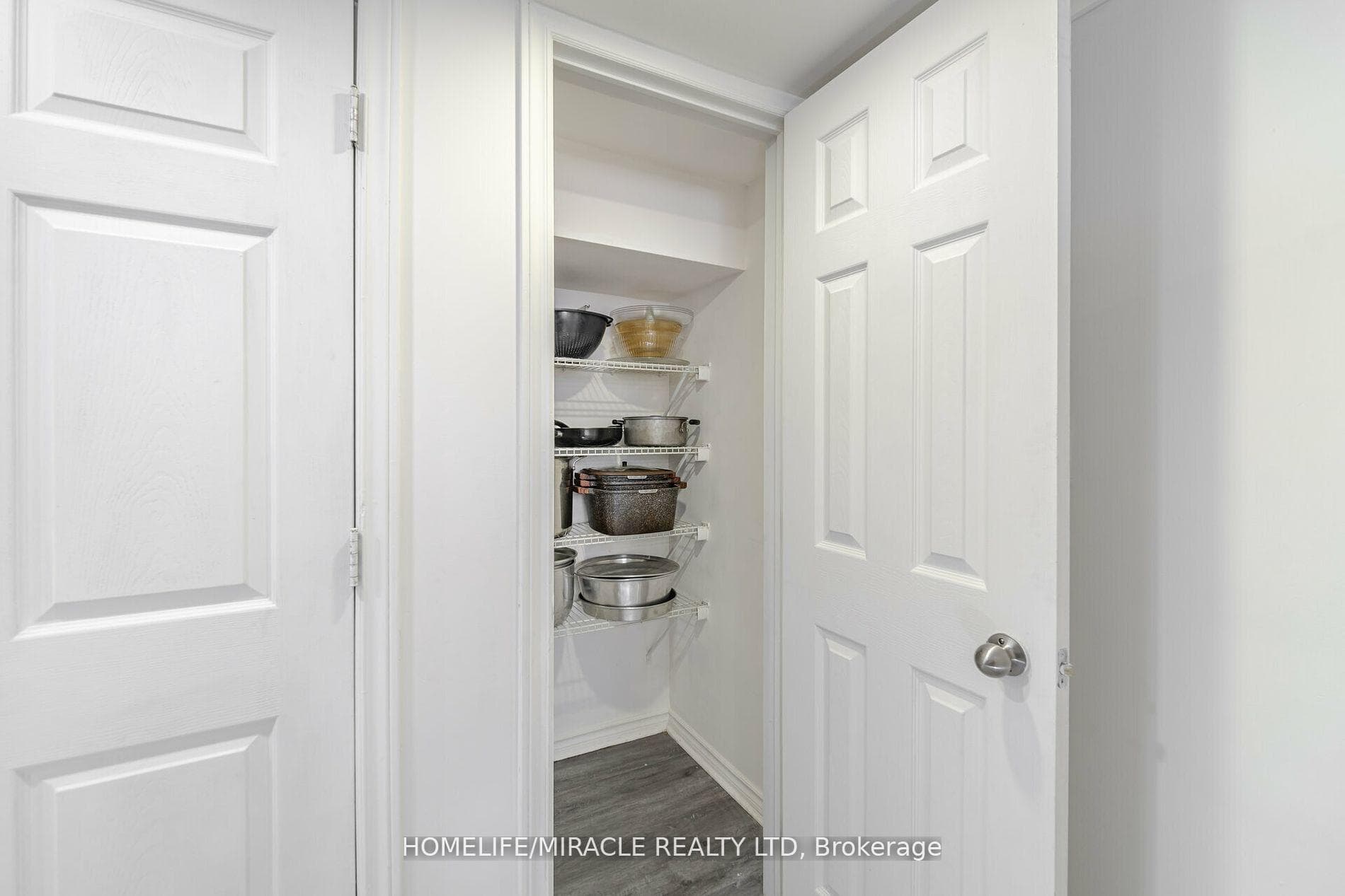 166 Fennell Avenue photo 26