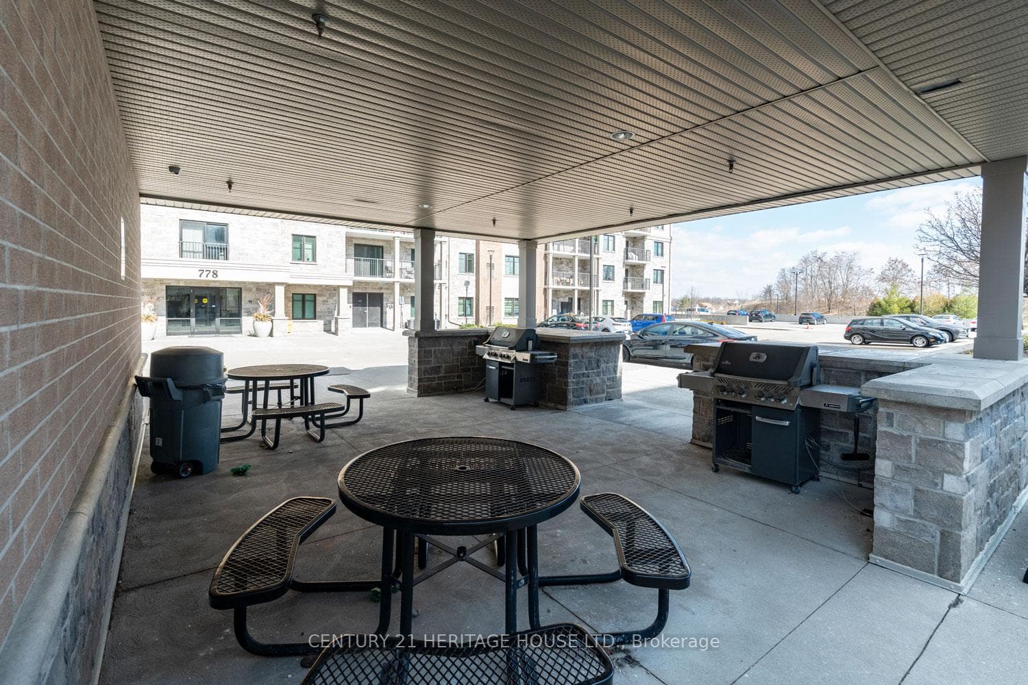 778 Laurelwood Drive Unit 208 photo 15