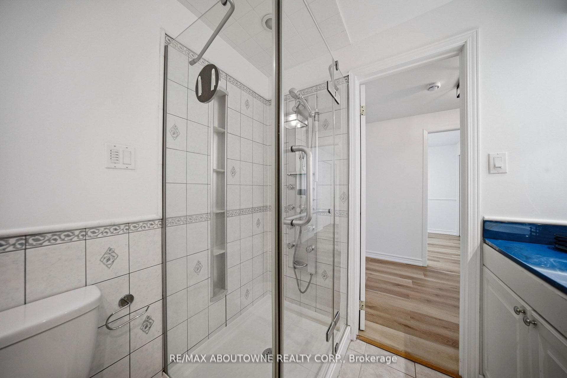 2306 Devon Road photo 24