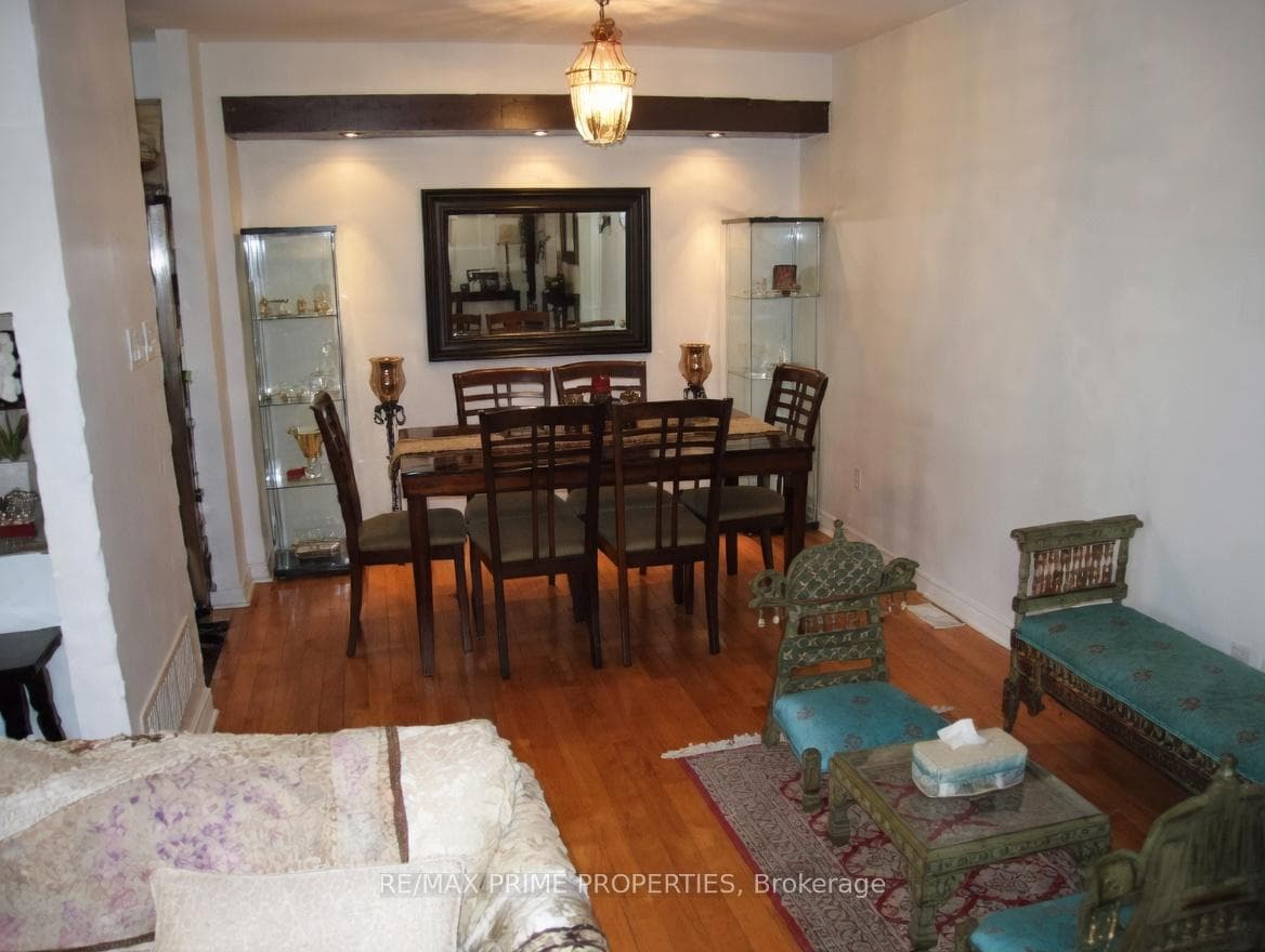 14 Forest Valley Road photo 3