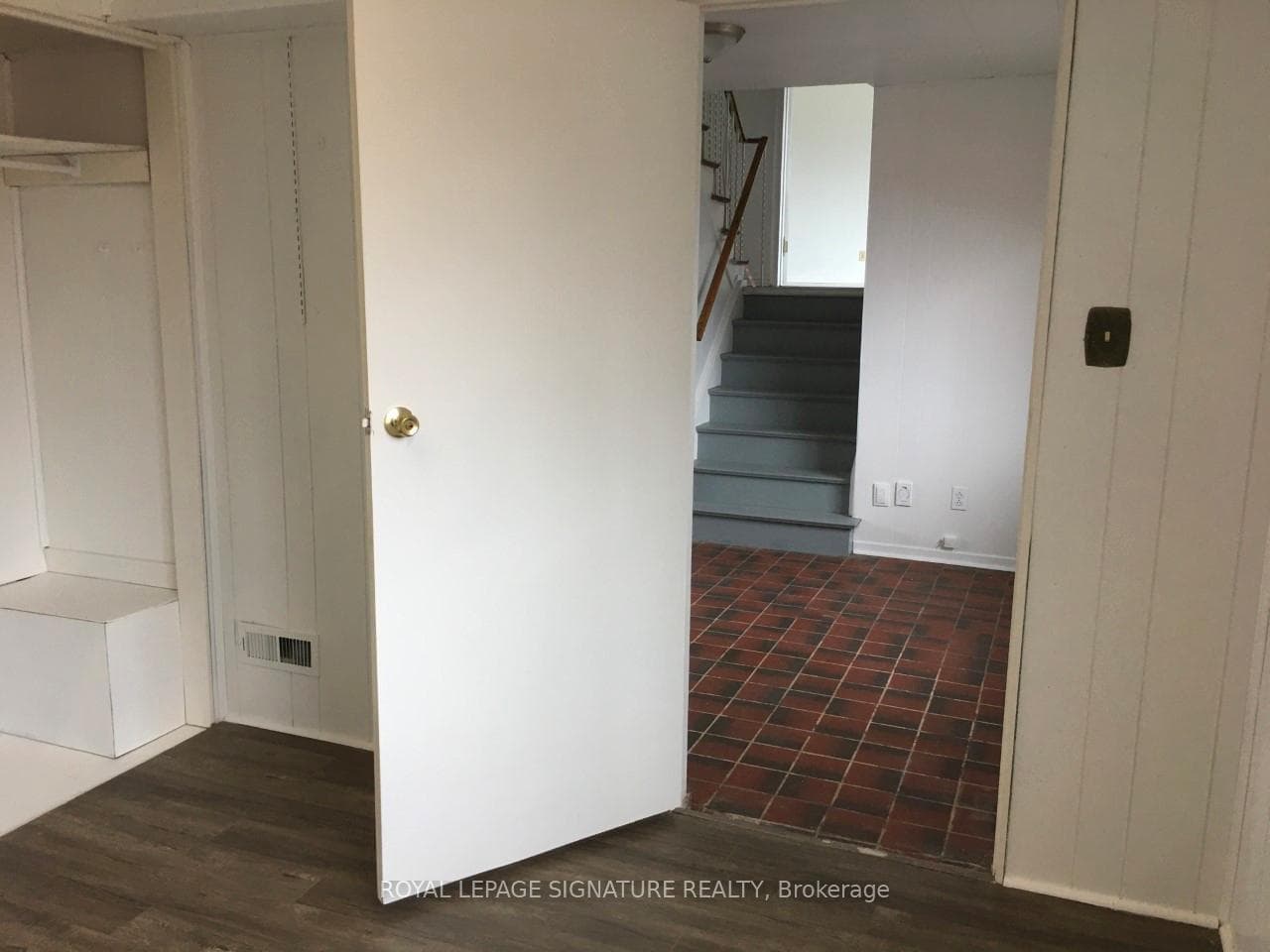 452 Stanfield Drive photo 15