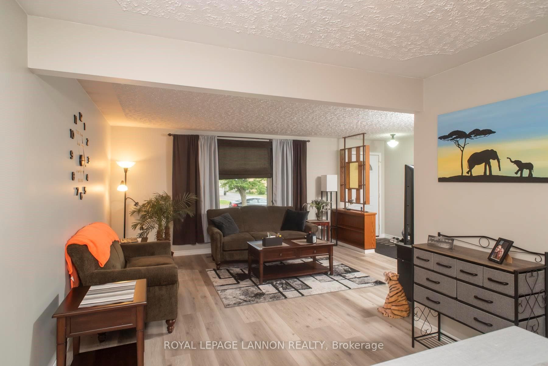 164 County Boulevard photo 8