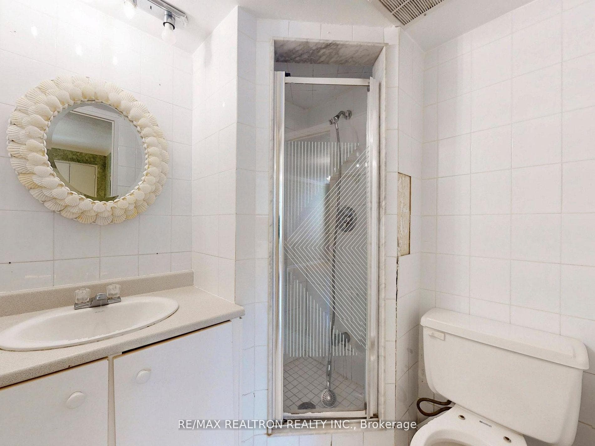 360 Ridelle Avenue Unit 410 photo 22