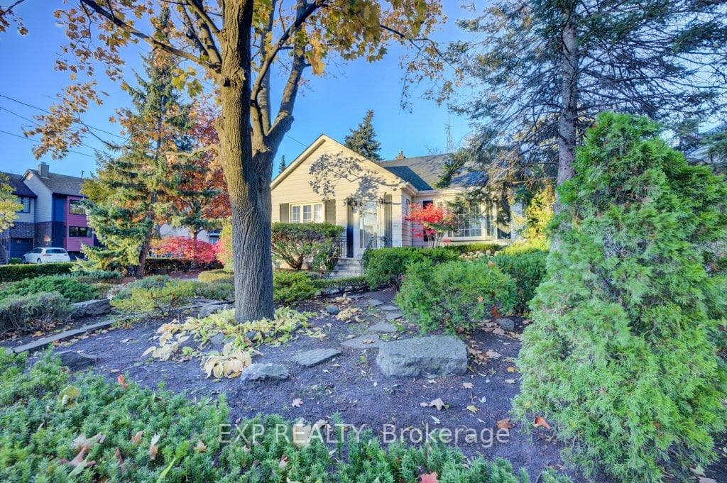 115 Wilson Street photo 2