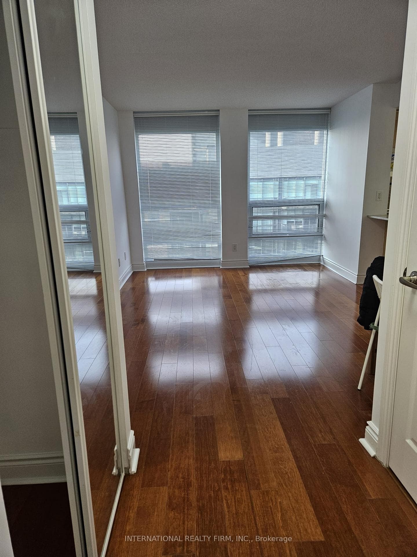 763 Bay Street Unit 3711 photo 4