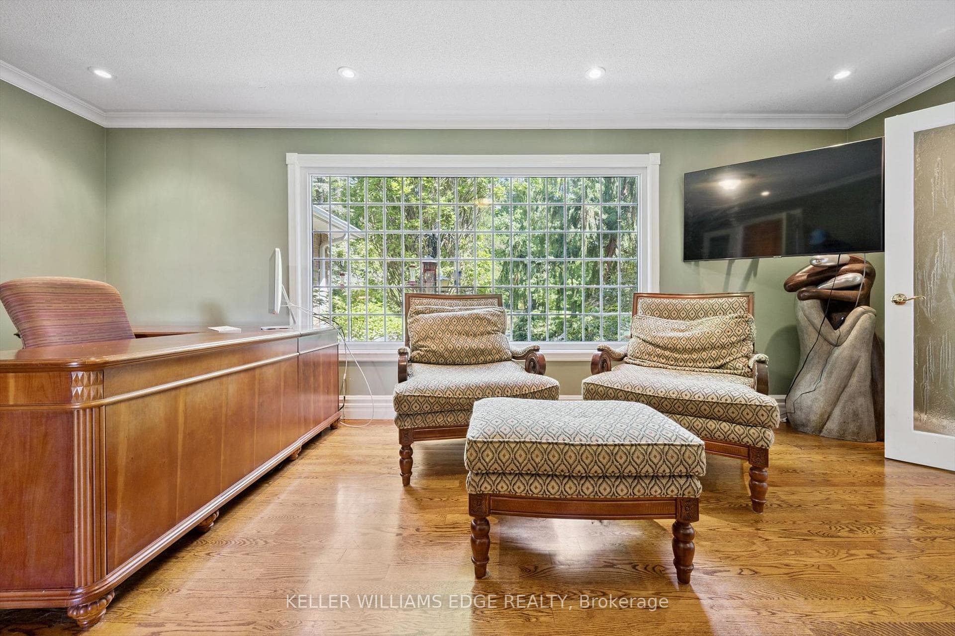 57 Kennedy Road photo 14