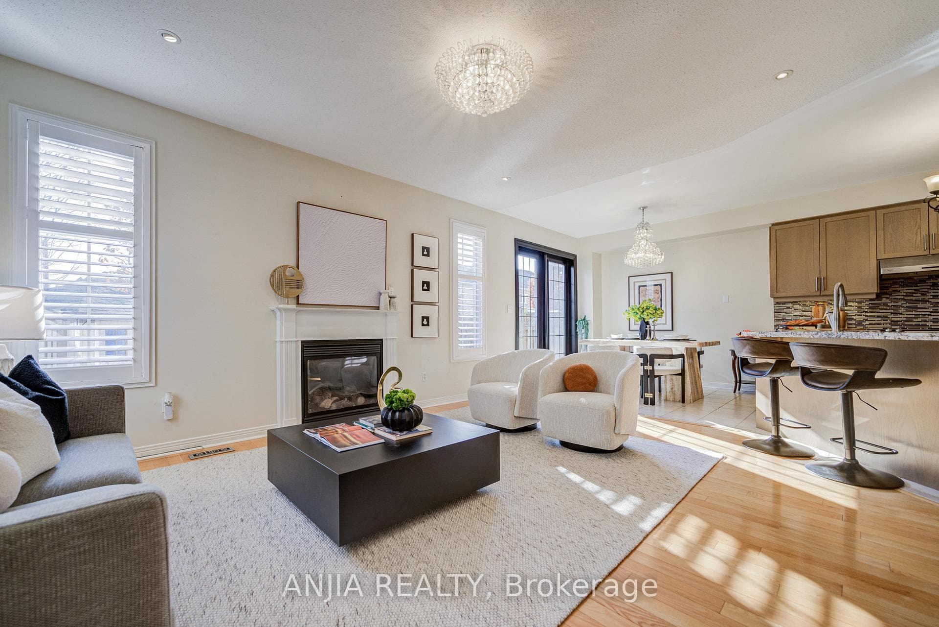 27 Larcastle Avenue photo 7