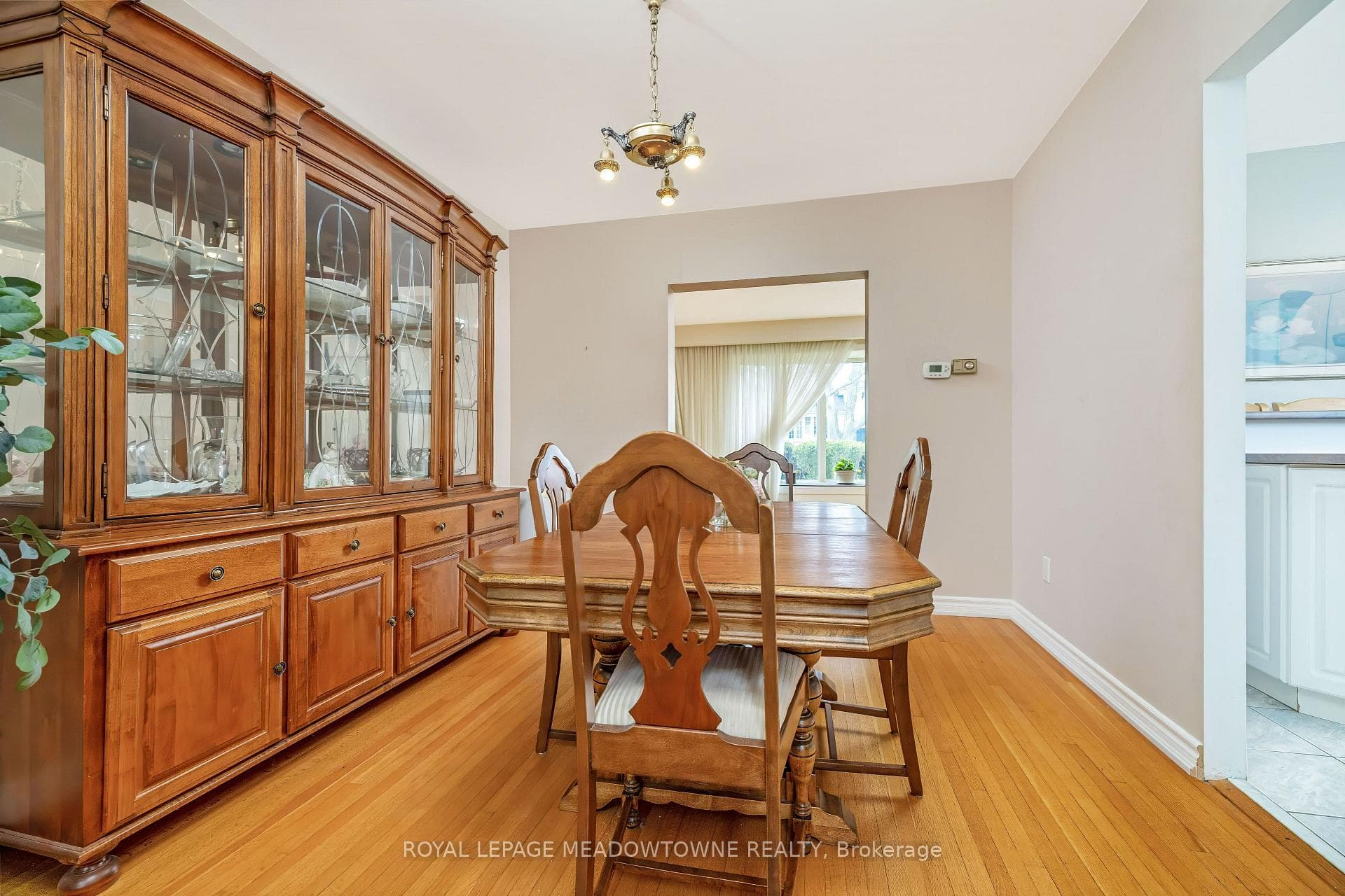 57 Inglewood Drive photo 11