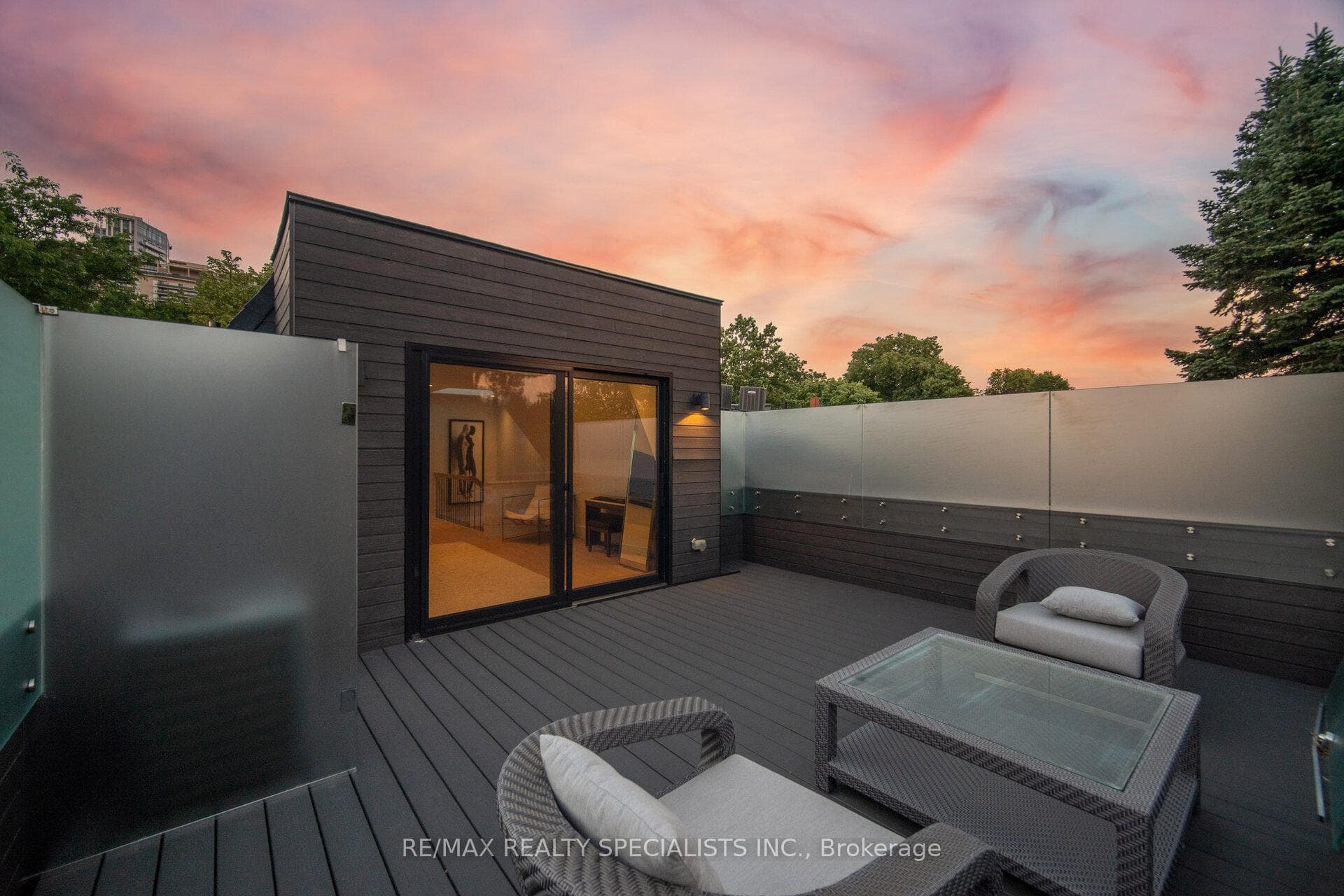 43 Summerhill Avenue photo 42