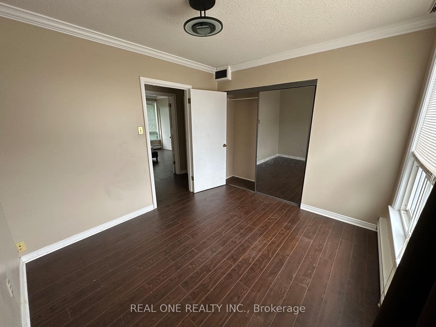 297 Old Kingston Road Unit W photo 6