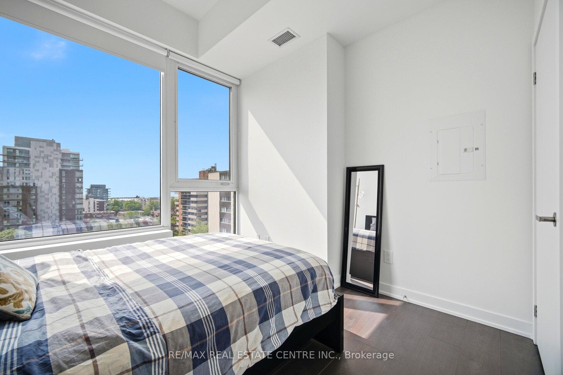 28 Ann Street Unit 809 photo 20
