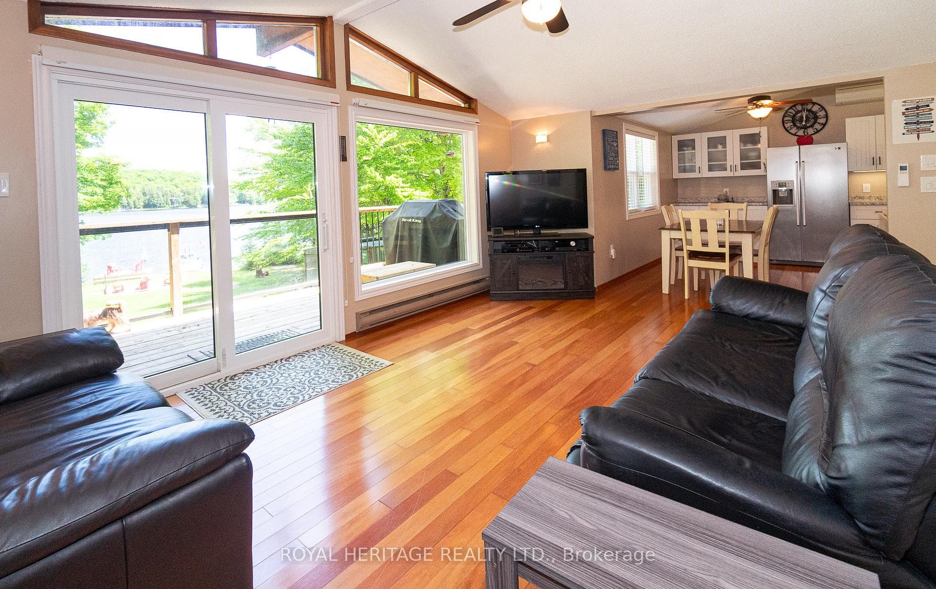 184 Lakeview Drive photo 4