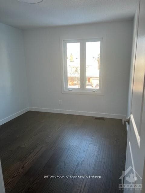 178 Mcclellan Road photo 16