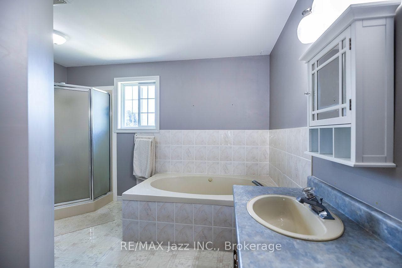 26 Glenn Drive photo 16