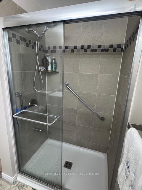13 Fenelon Way photo 15