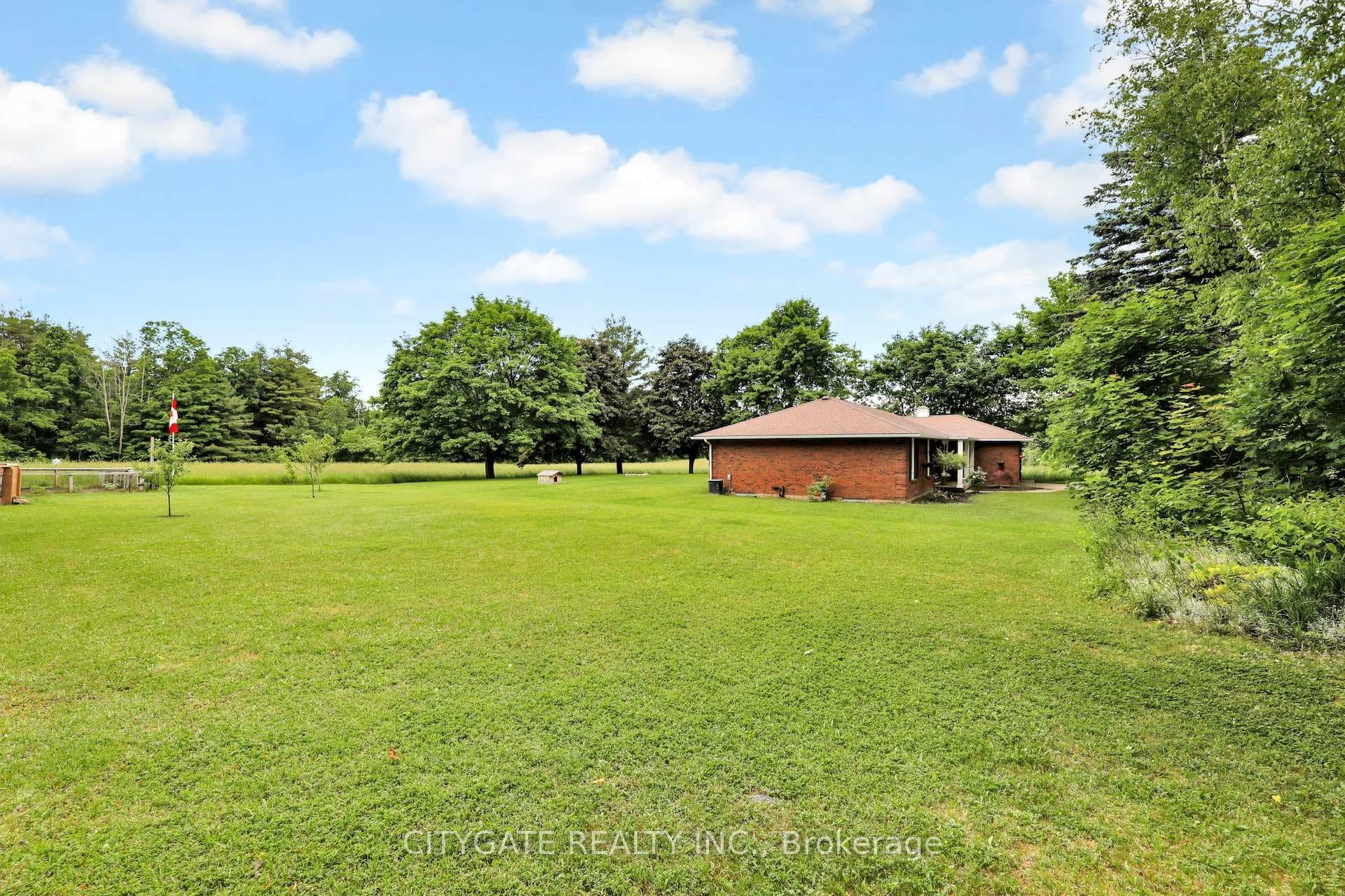 1795 Centre Road photo 35