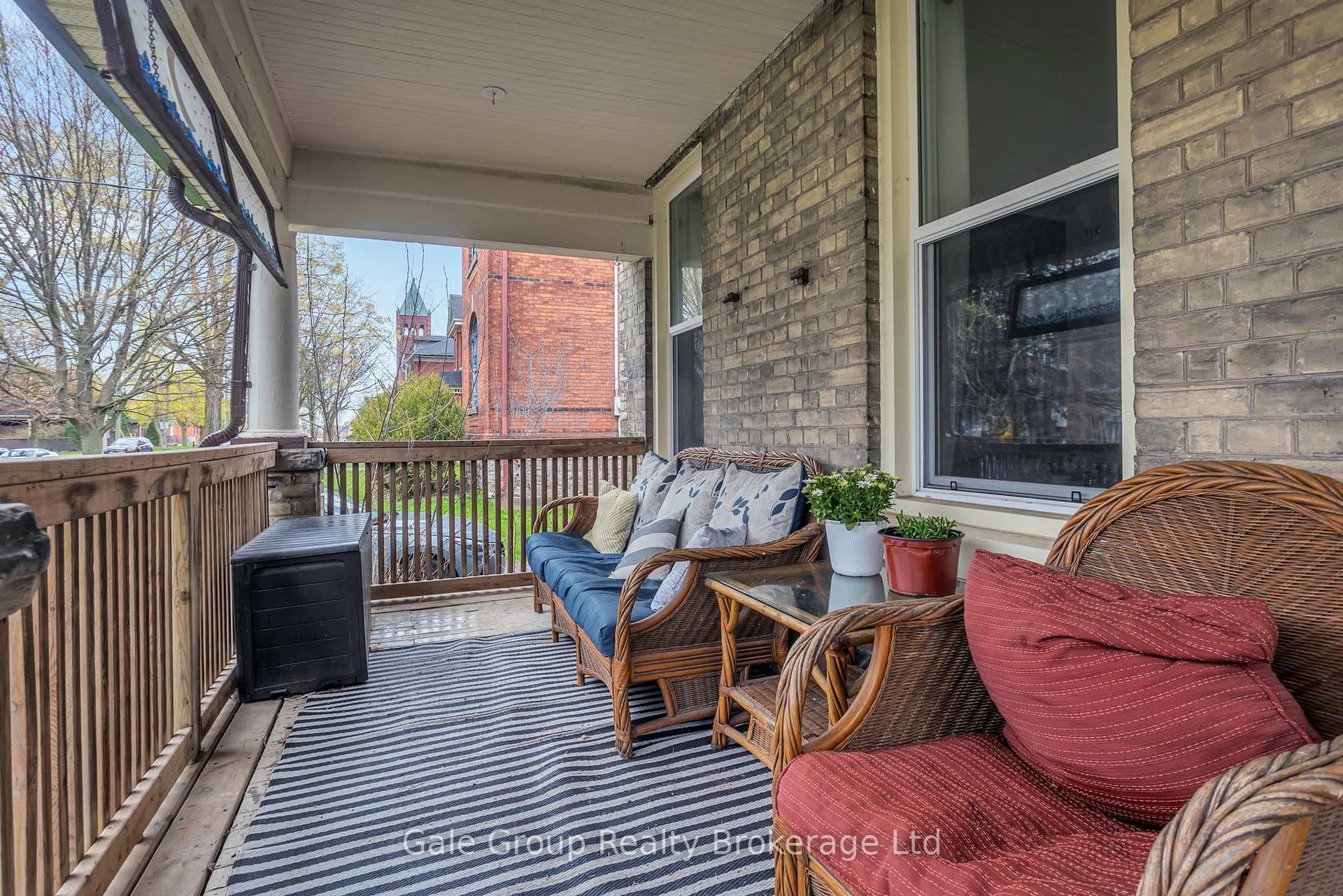 95 Riddell Street photo 2