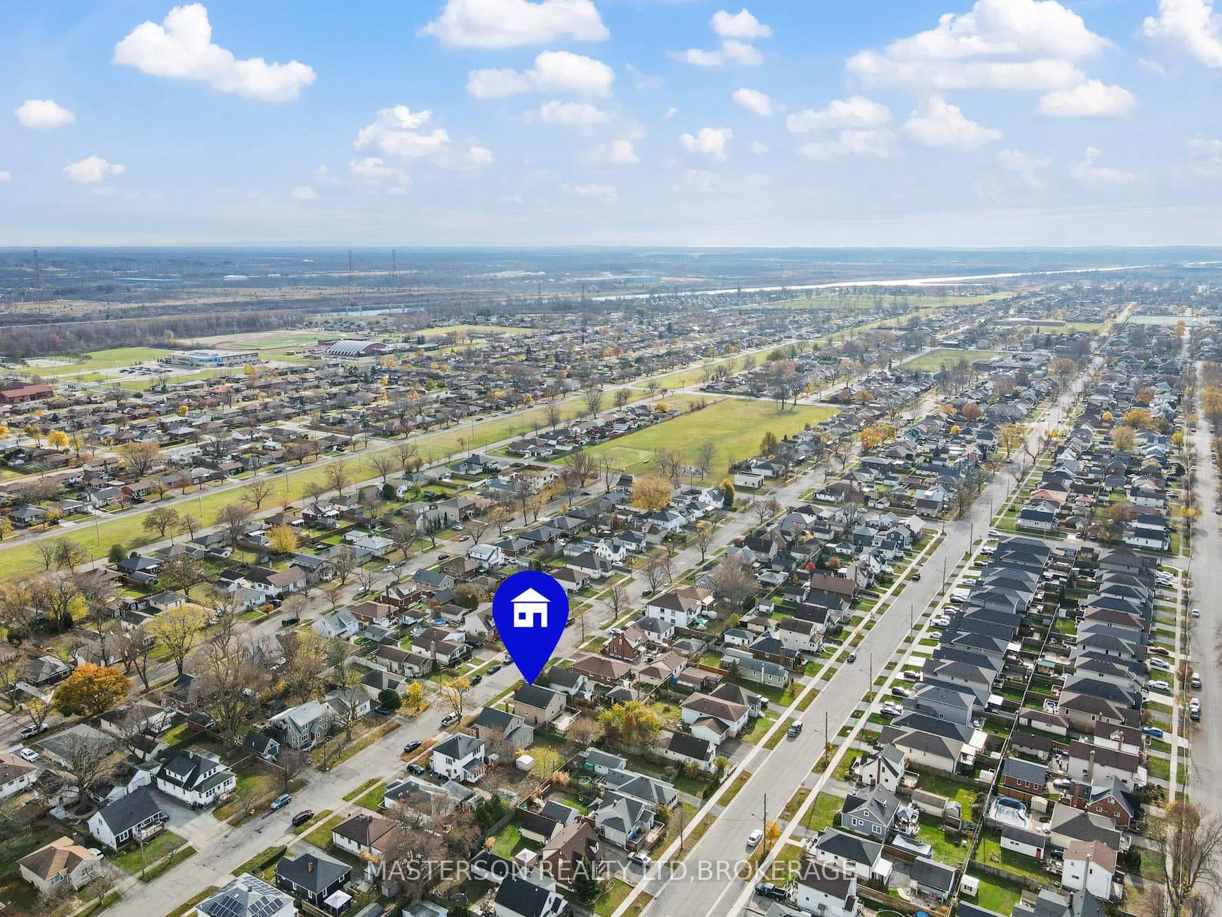 35 Lyons Avenue photo 38