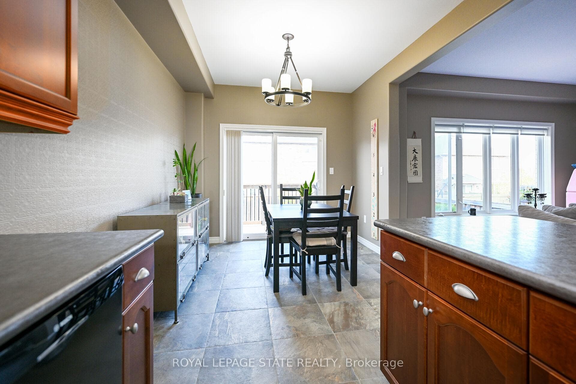 23 Edgeview Drive photo 7