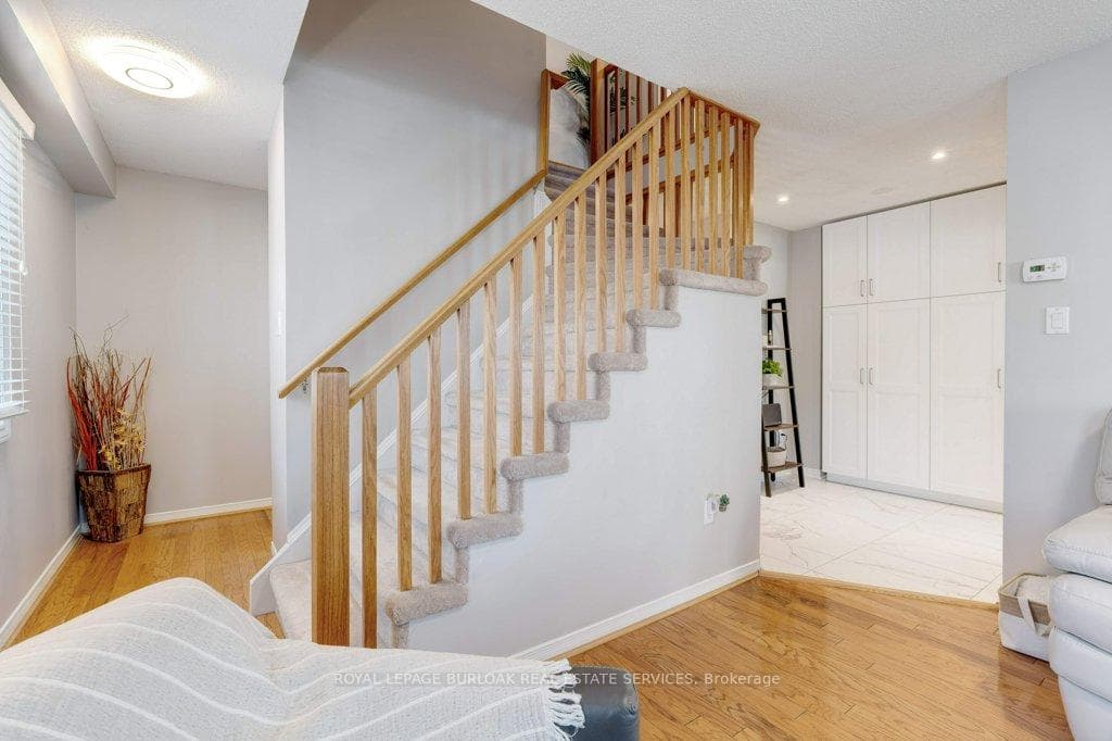 2055 Walkers Line Unit 237 photo 24