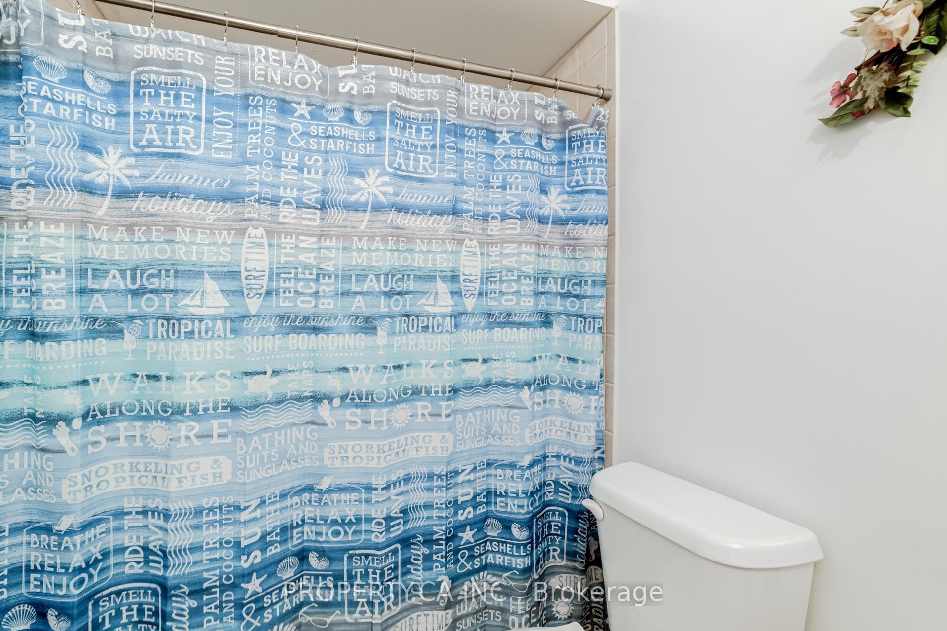 42 Wildercroft Avenue photo 18