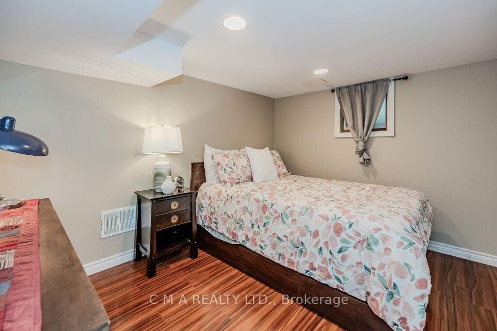115 Homewood Avenue photo 29