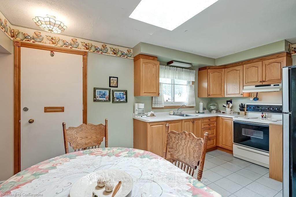 290 Upper Paradise Road photo 14