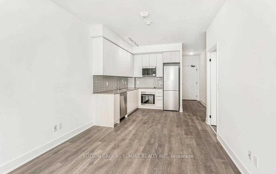 2489 Taunton Road Unit 1411 photo 3