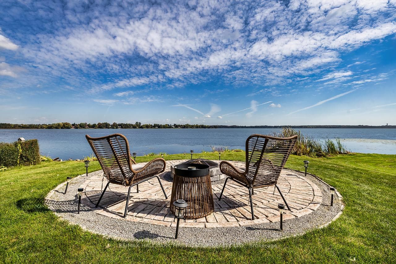 Enjoy Family Gatherings Around The Fire