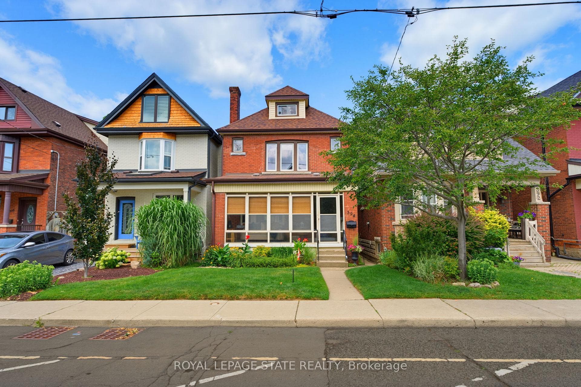 394 Charlton Avenue photo 2