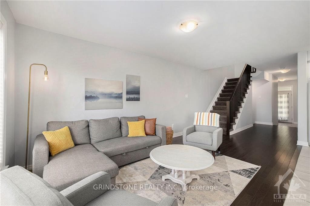 65 MORRIS Street photo 6