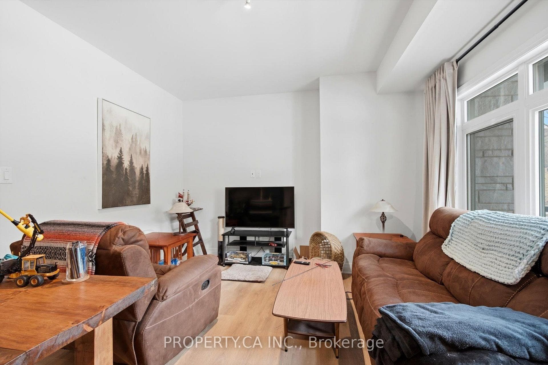 2 Willow Street Unit 71 photo 4