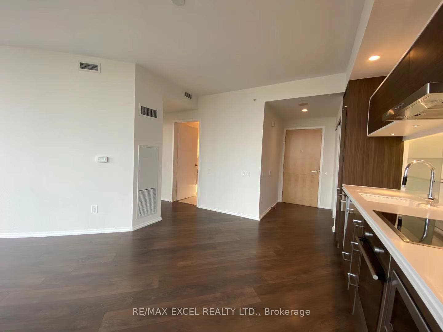 45 Charles Street Unit 3312 photo 17