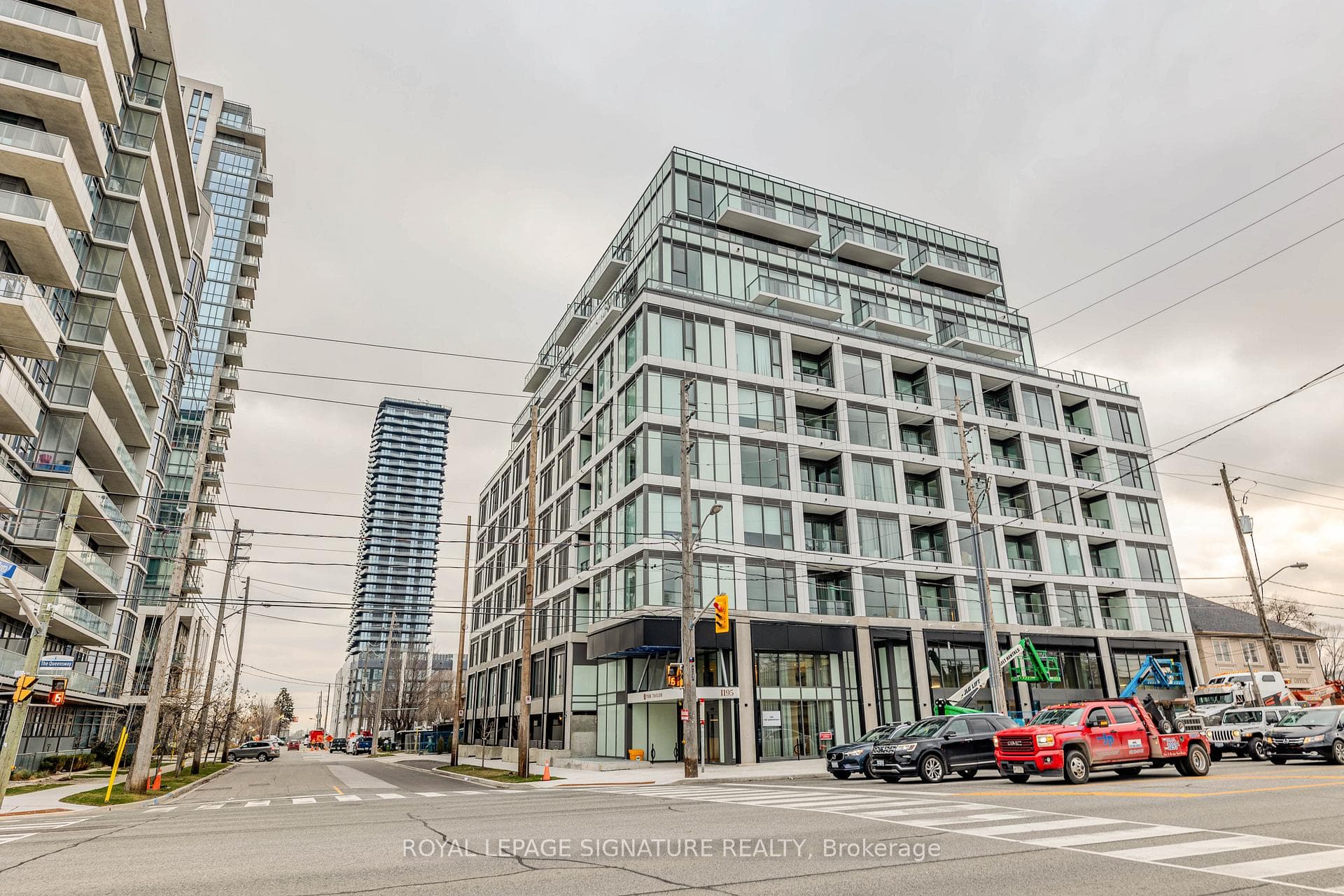 1195 The Queensway N/A Unit 610 photo 19