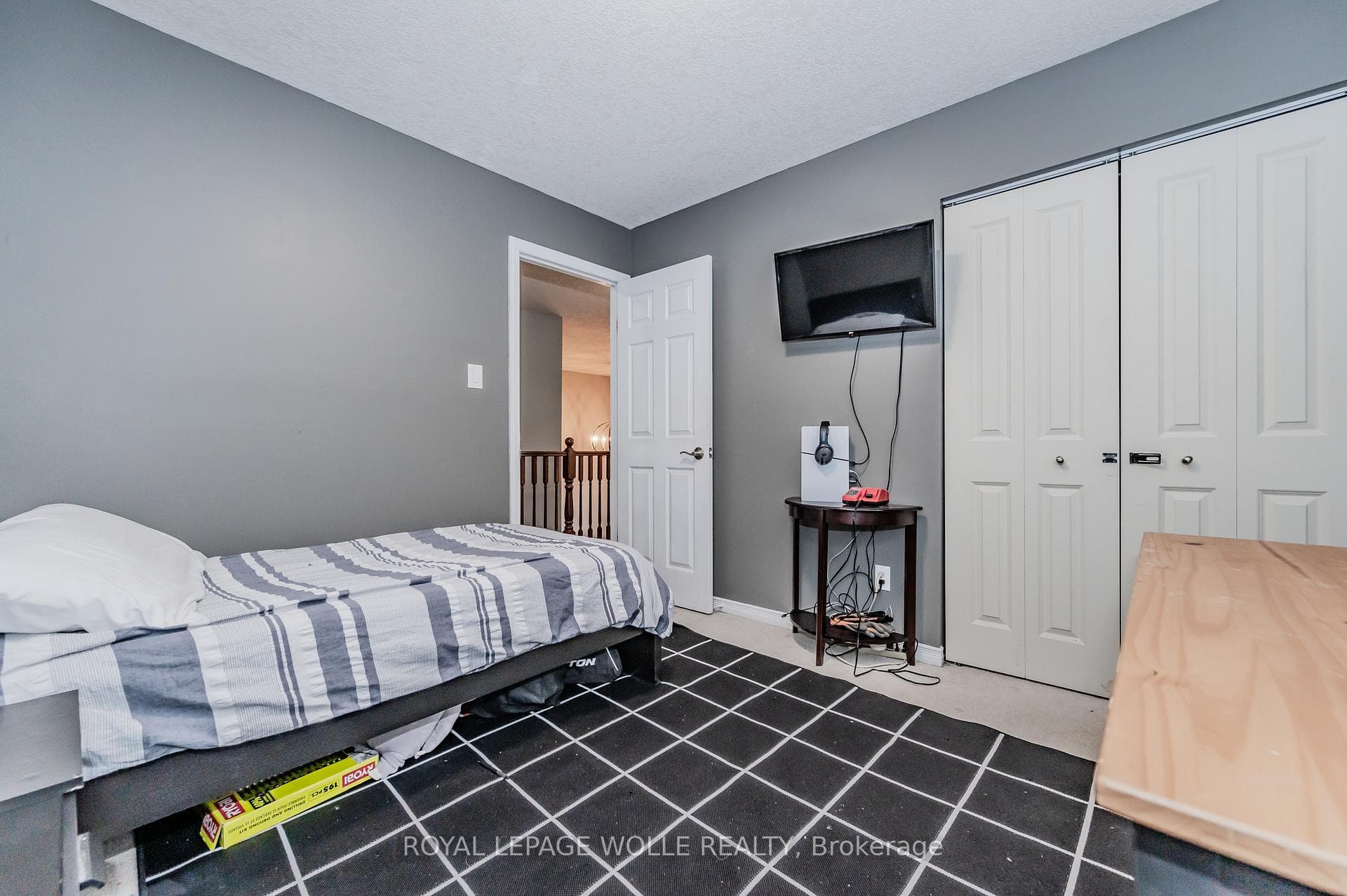 618 Doon Drive photo 22