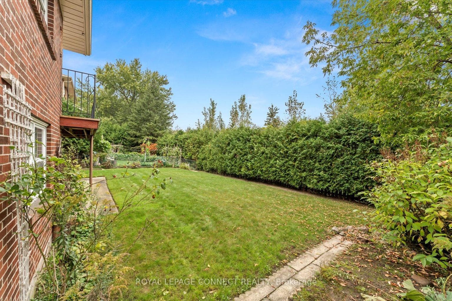 85 Dunmurray Boulevard photo 33