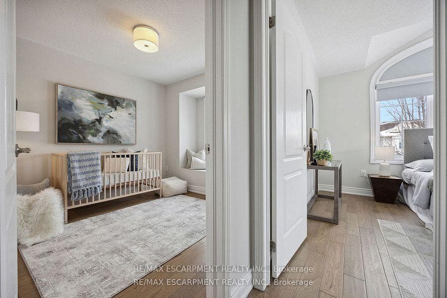 2440 Wooden Hill Circle photo 30