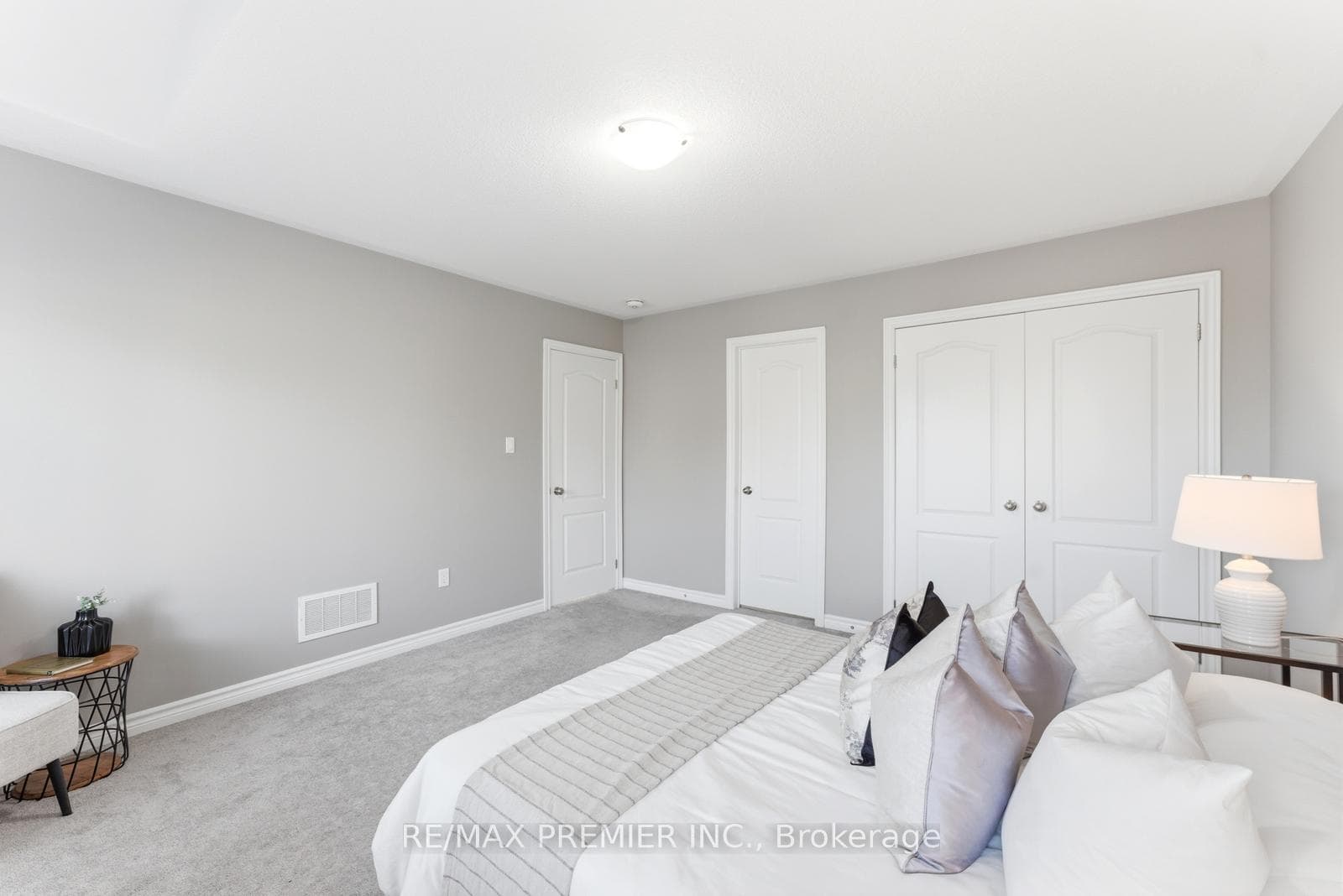 122 Mckenzie Way photo 36